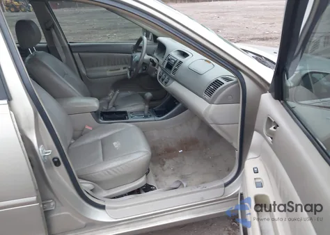 2003 Toyota Camry Le from USA, damaged, VIN 4T1BE32K53U220902